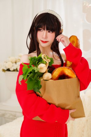 Sally Dorasnow Photo #102