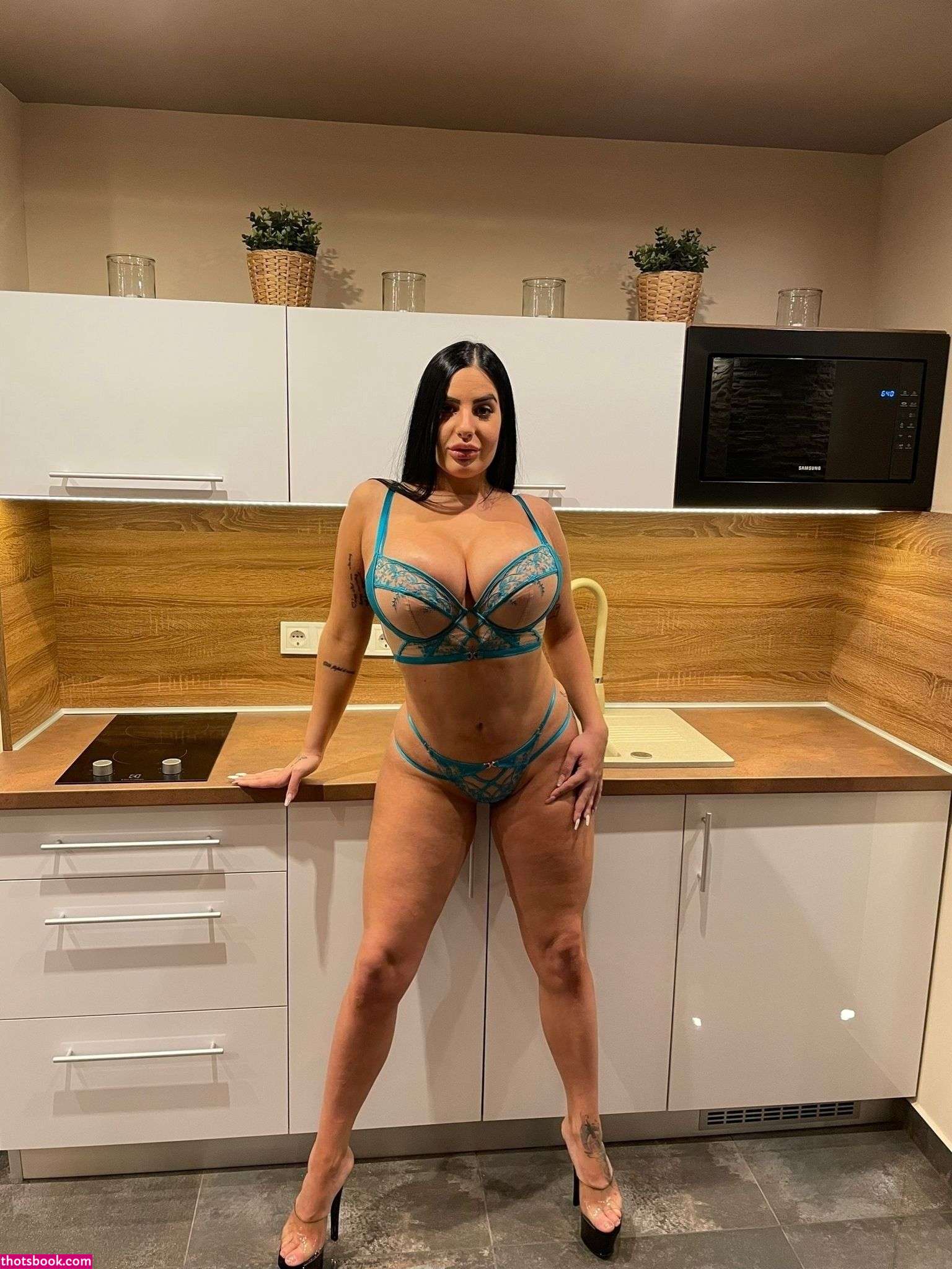 Alexaddoficia Photo #38