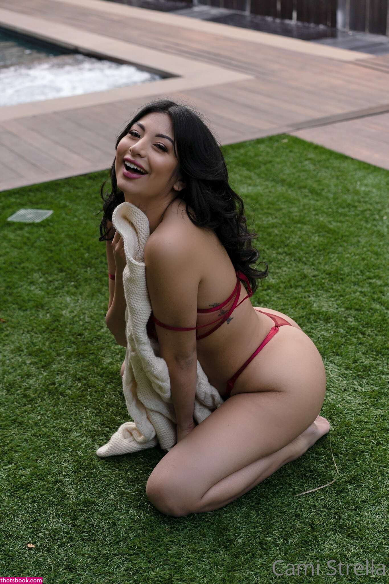 Cami Strella Photo #13