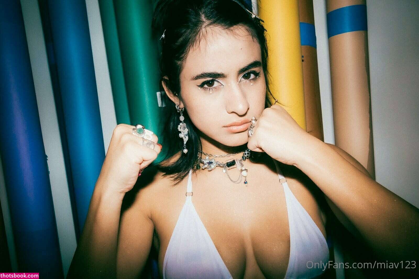 Mia Valentine Photo #23