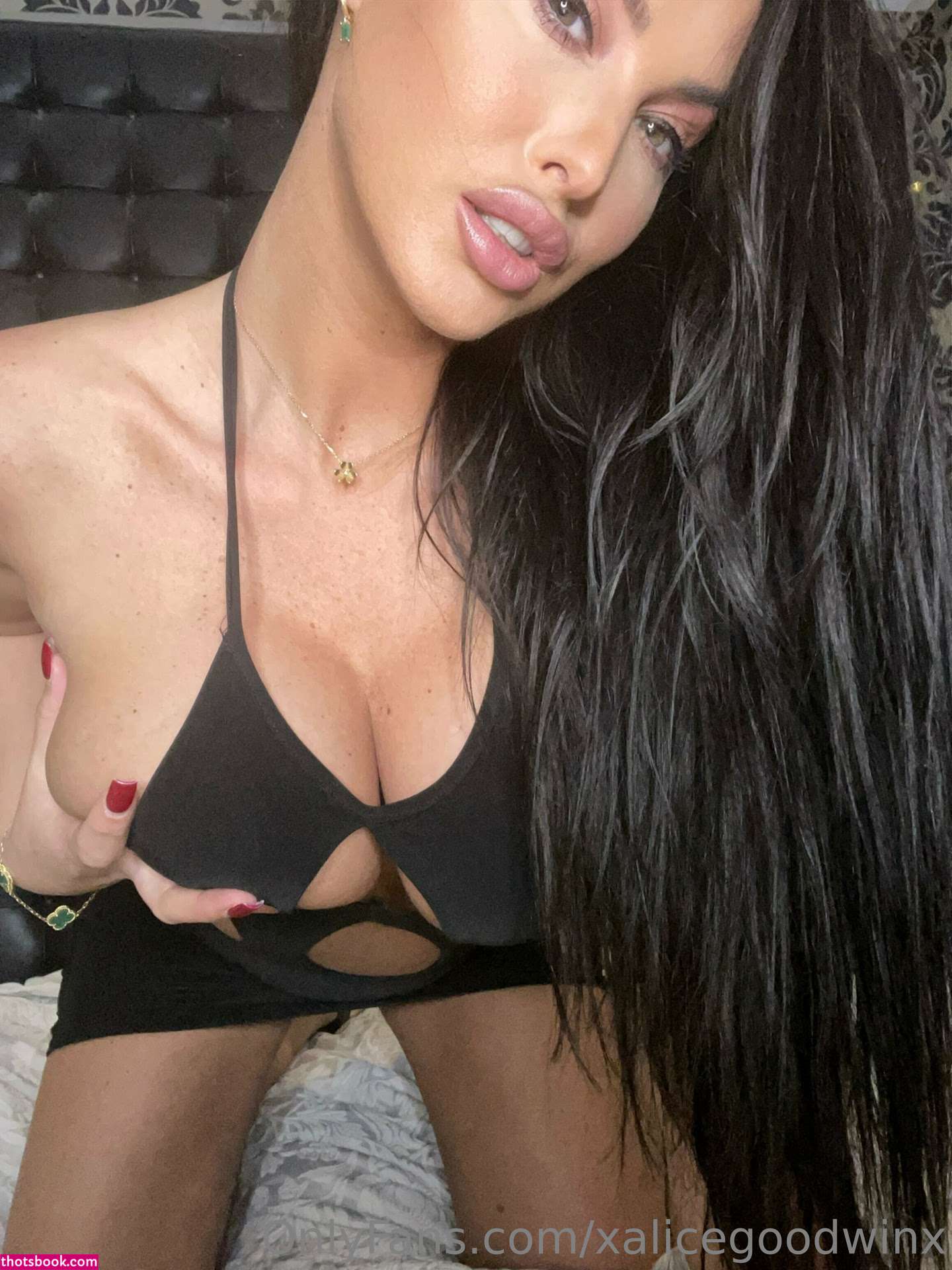 Alice Goodwin Photo #72