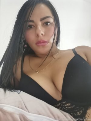 Bigbuttsapphire Photo #30