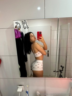 Vanessarhd Photo #943