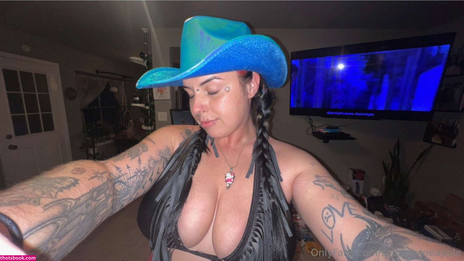 souredpineapple Photo #10