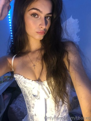 Tiana Basden Photo #101