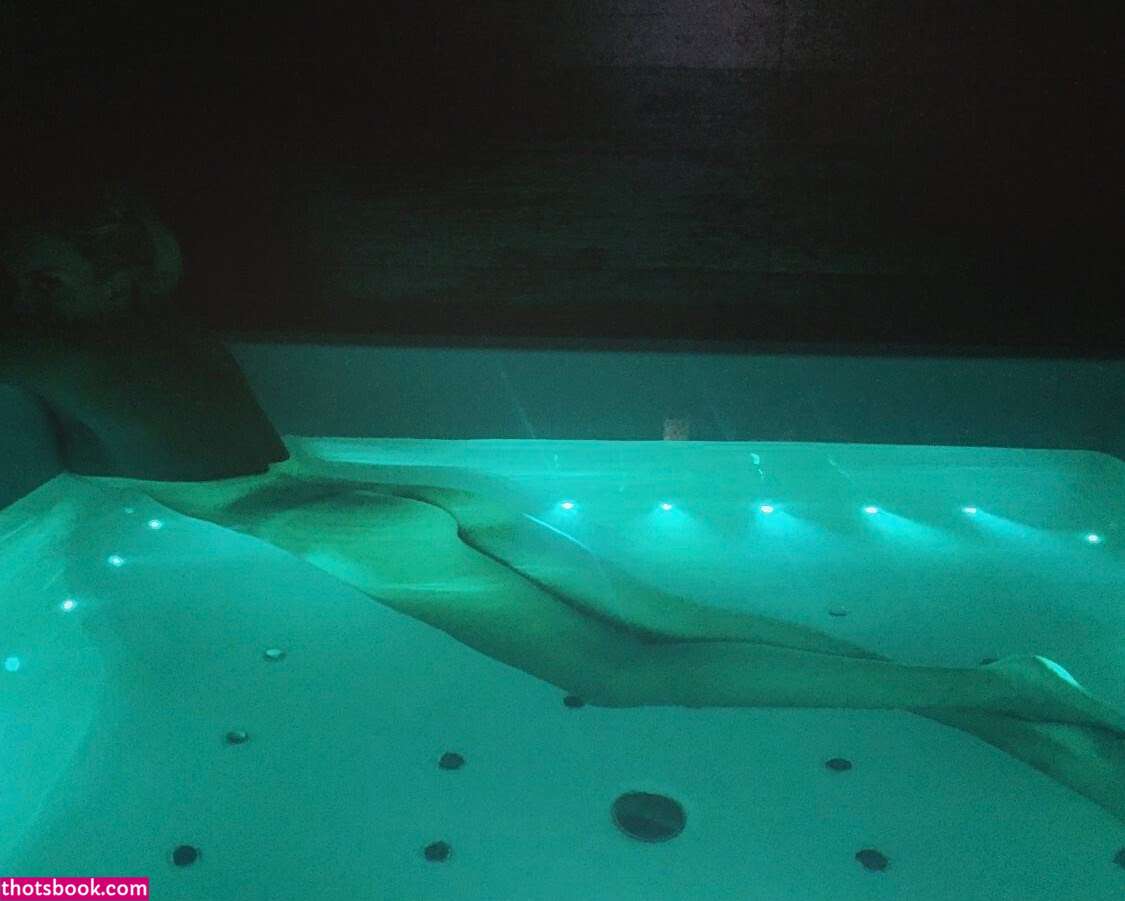 Elena Morali Photo #16