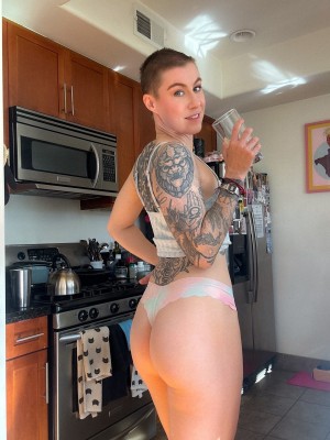 Comicbookgirl19 Photo #163