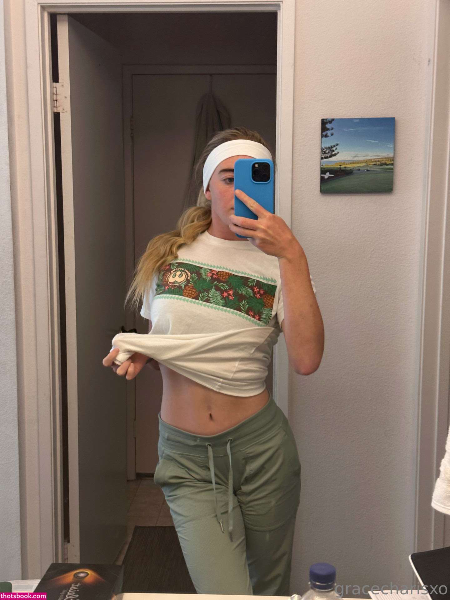 Grace Charis Photo #312