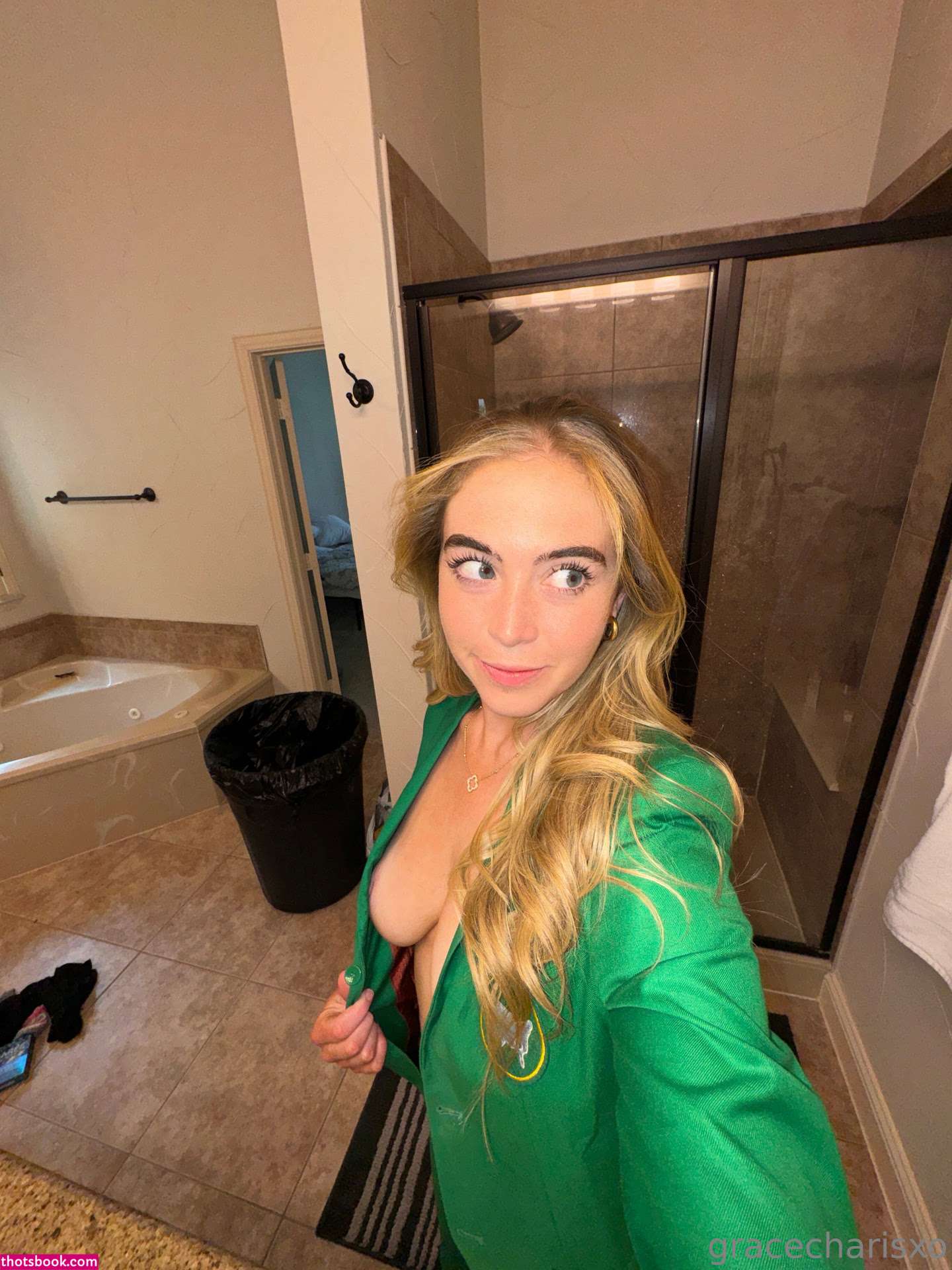 Grace Charis Photo #355