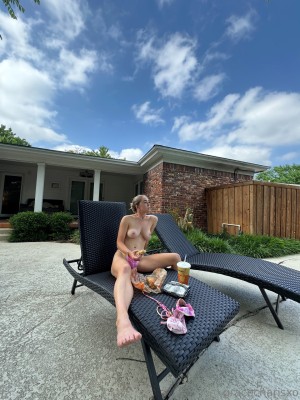 Grace Charis Photo #375