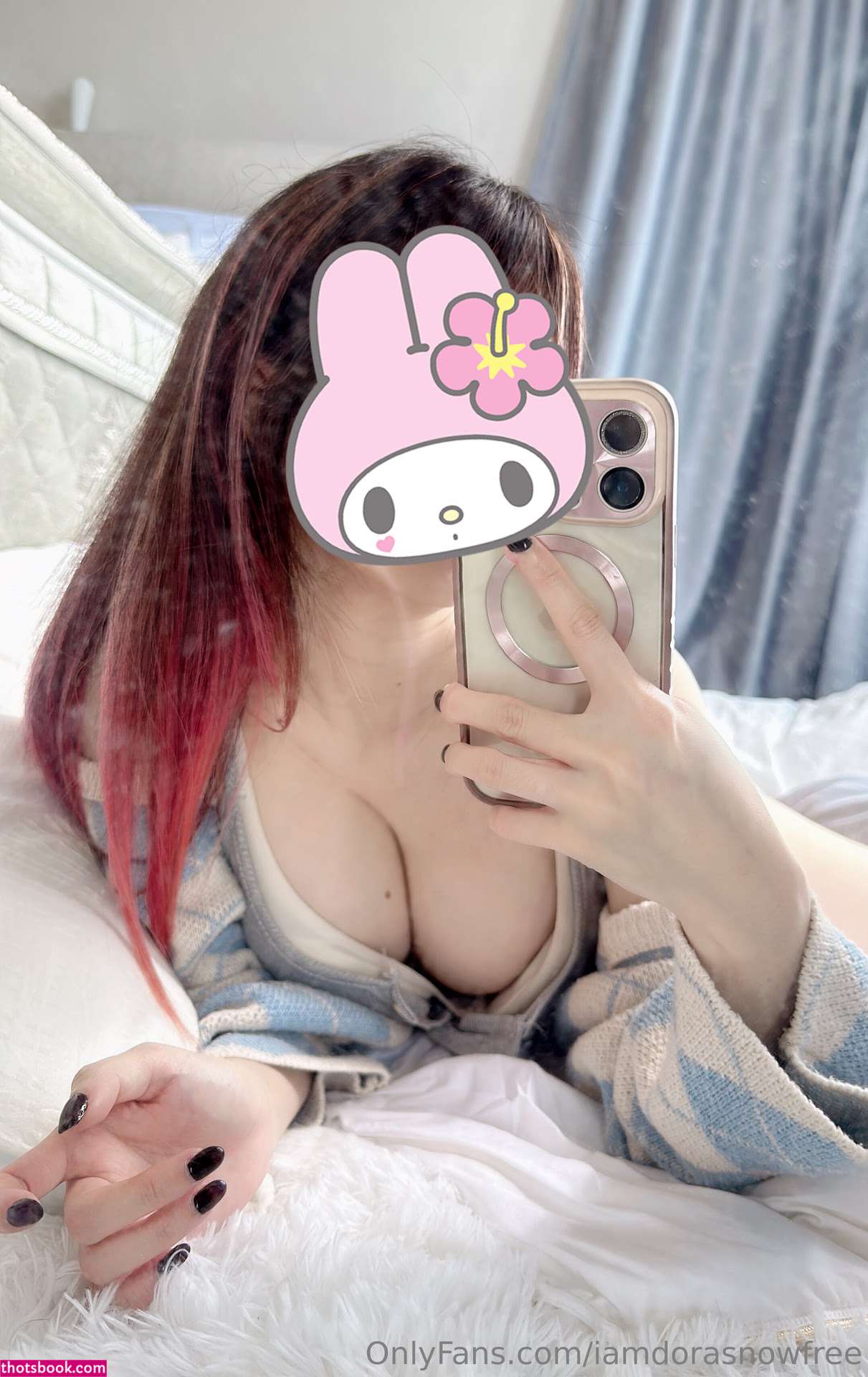 Sally Dorasnow Photo #276