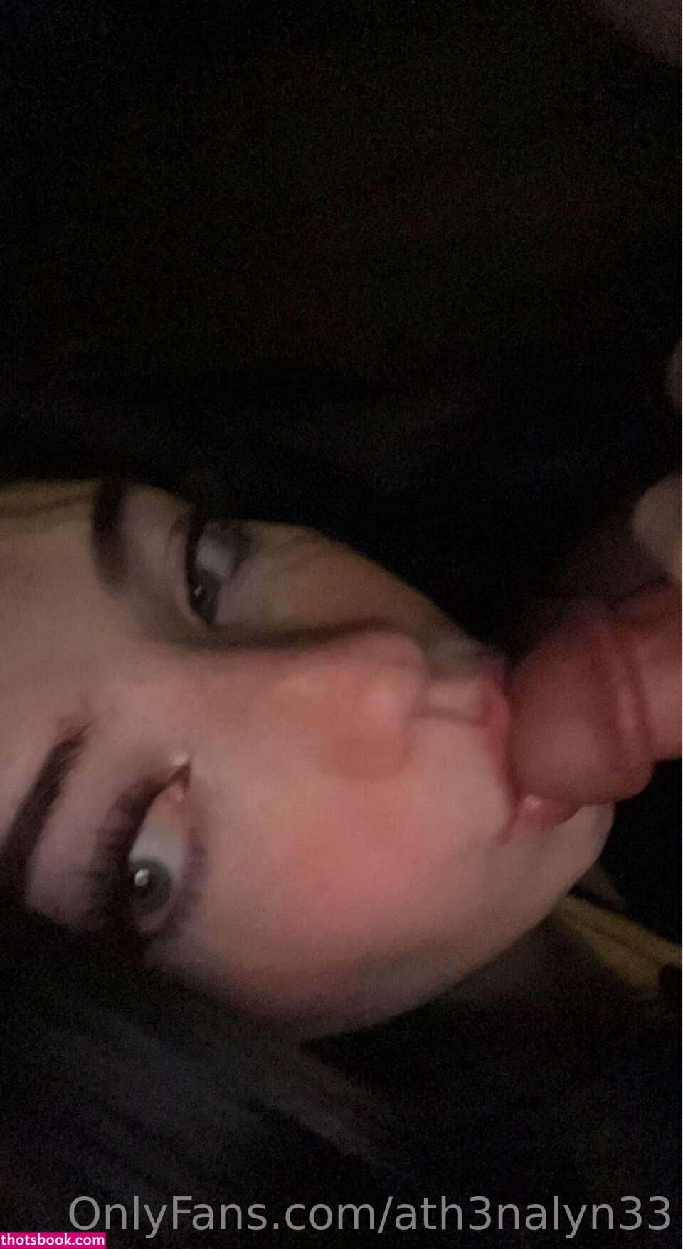 ath3nalyn33 Photo #23