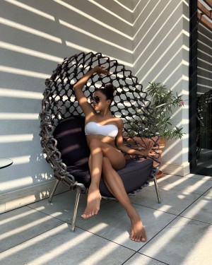 Yoana Nikolova Photo #4