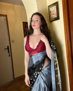 Fiona Allison Photo #96