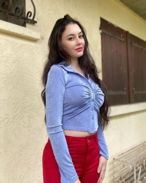 Fiona Allison Photo #116