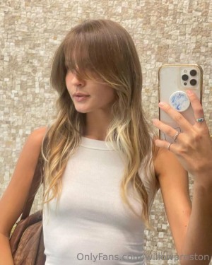 Willow Preston Photo #24