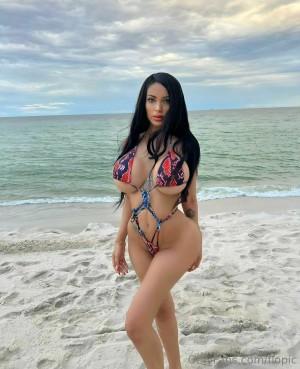 Maria Florencia Photo #24