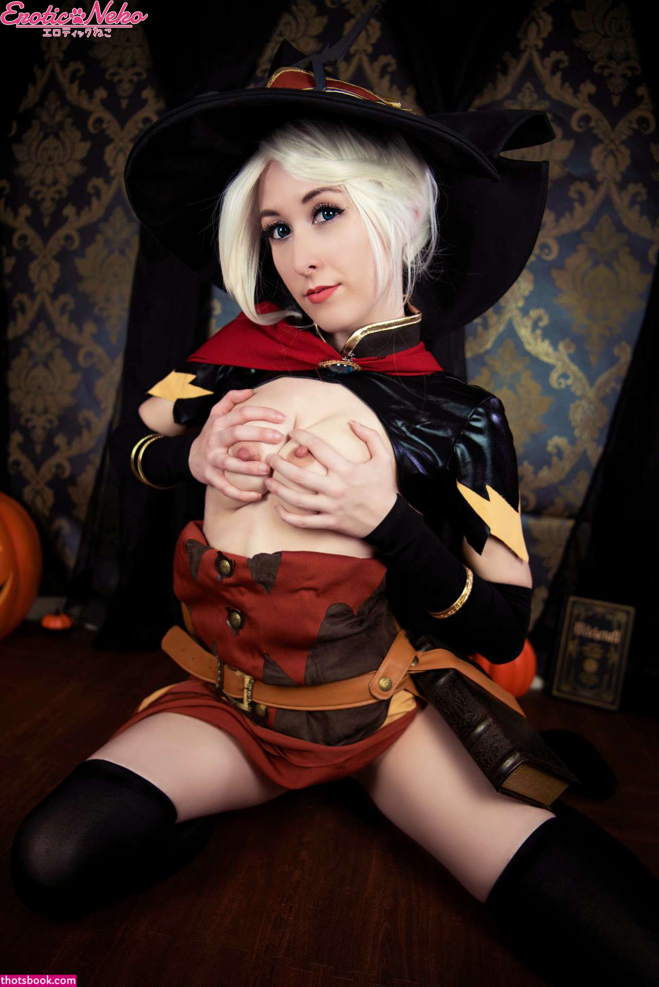 Eroticneko Photo #214