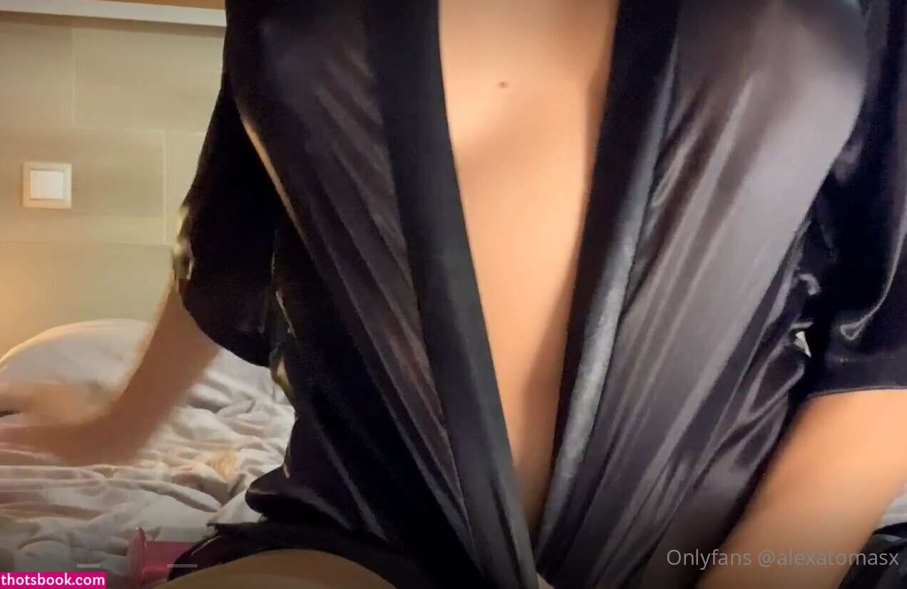 Alexa Tomas Photo #41