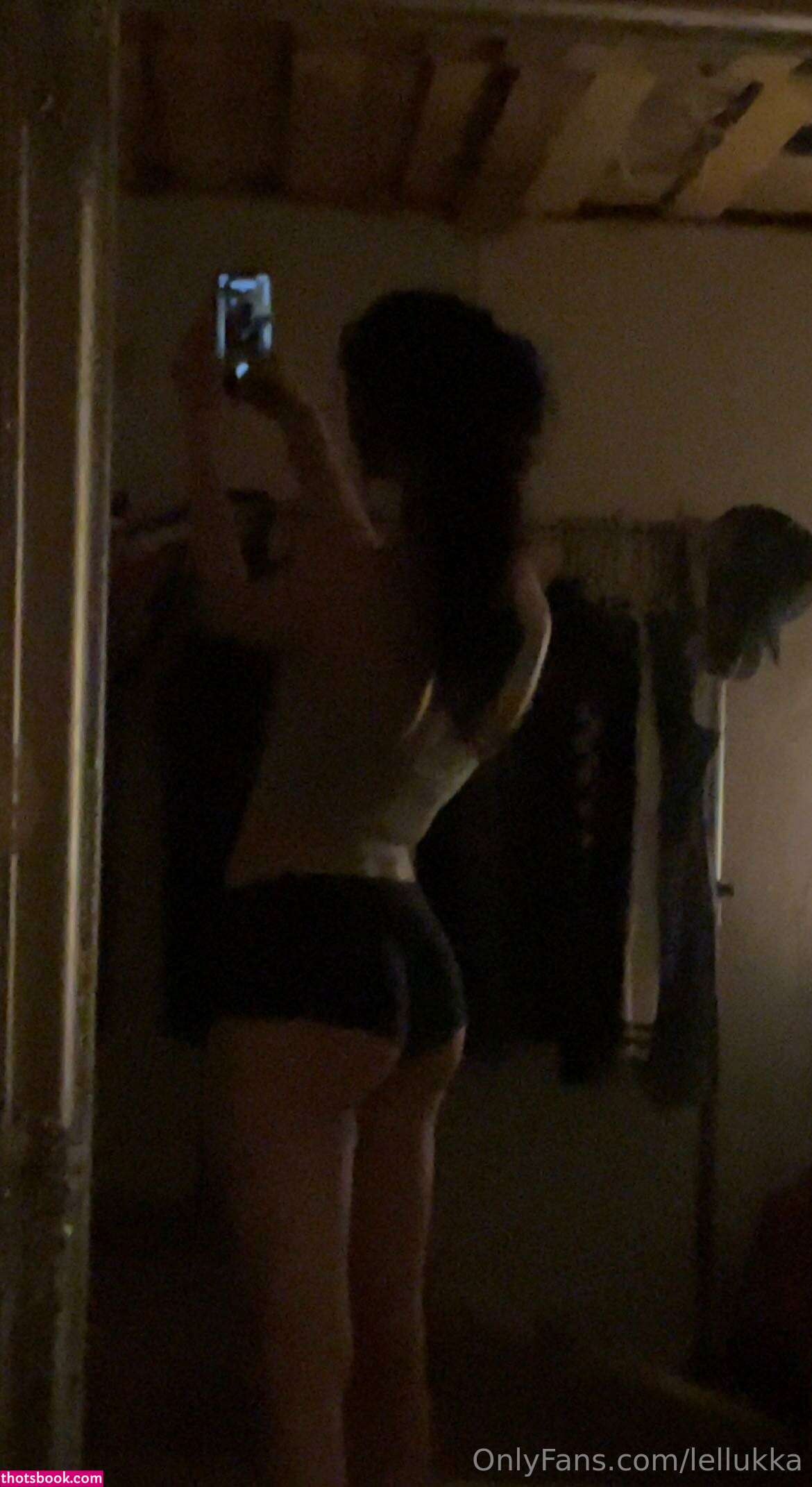 Elli Pessa Photo #39