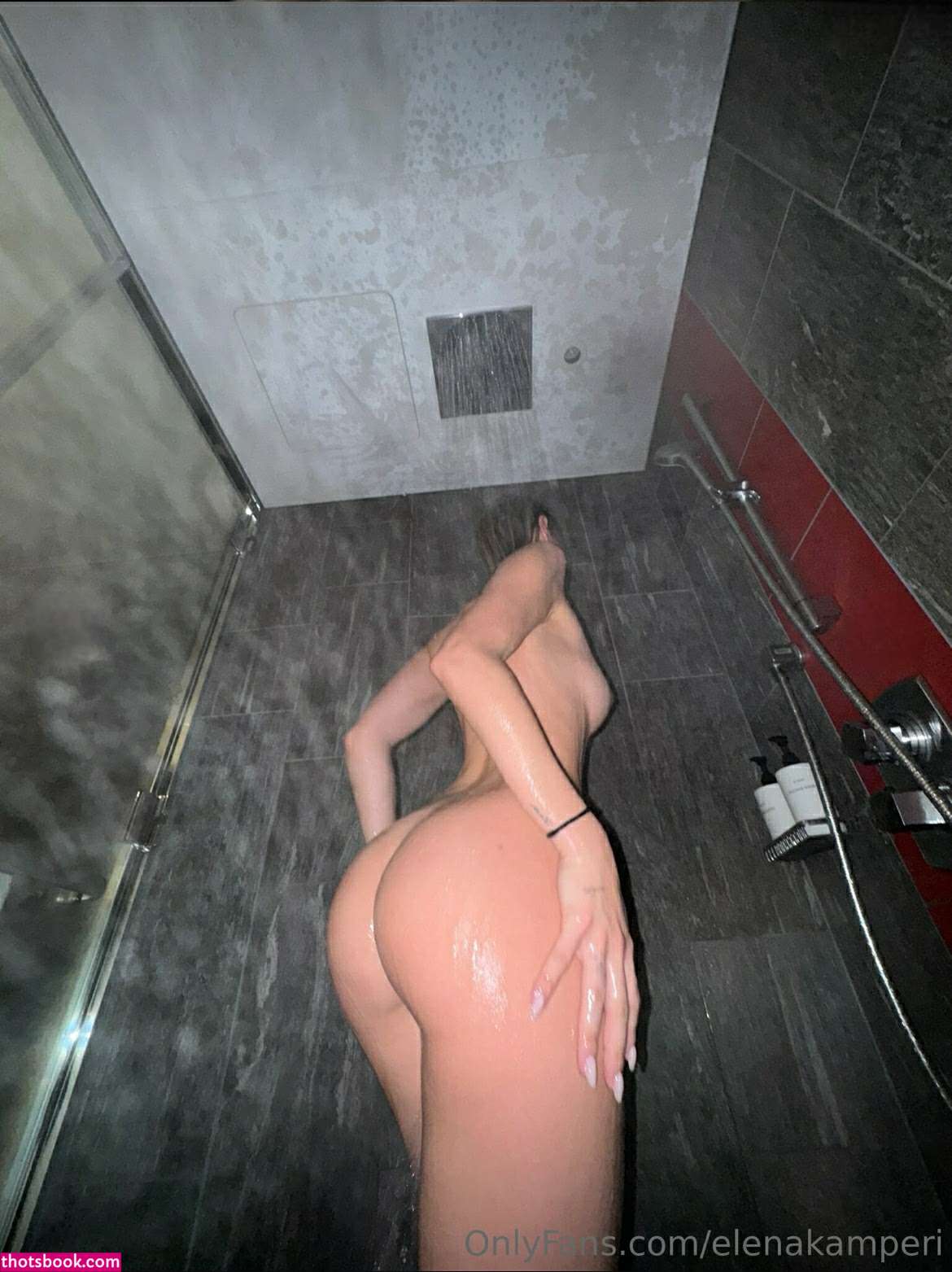 Elena Kamperi Photo #389