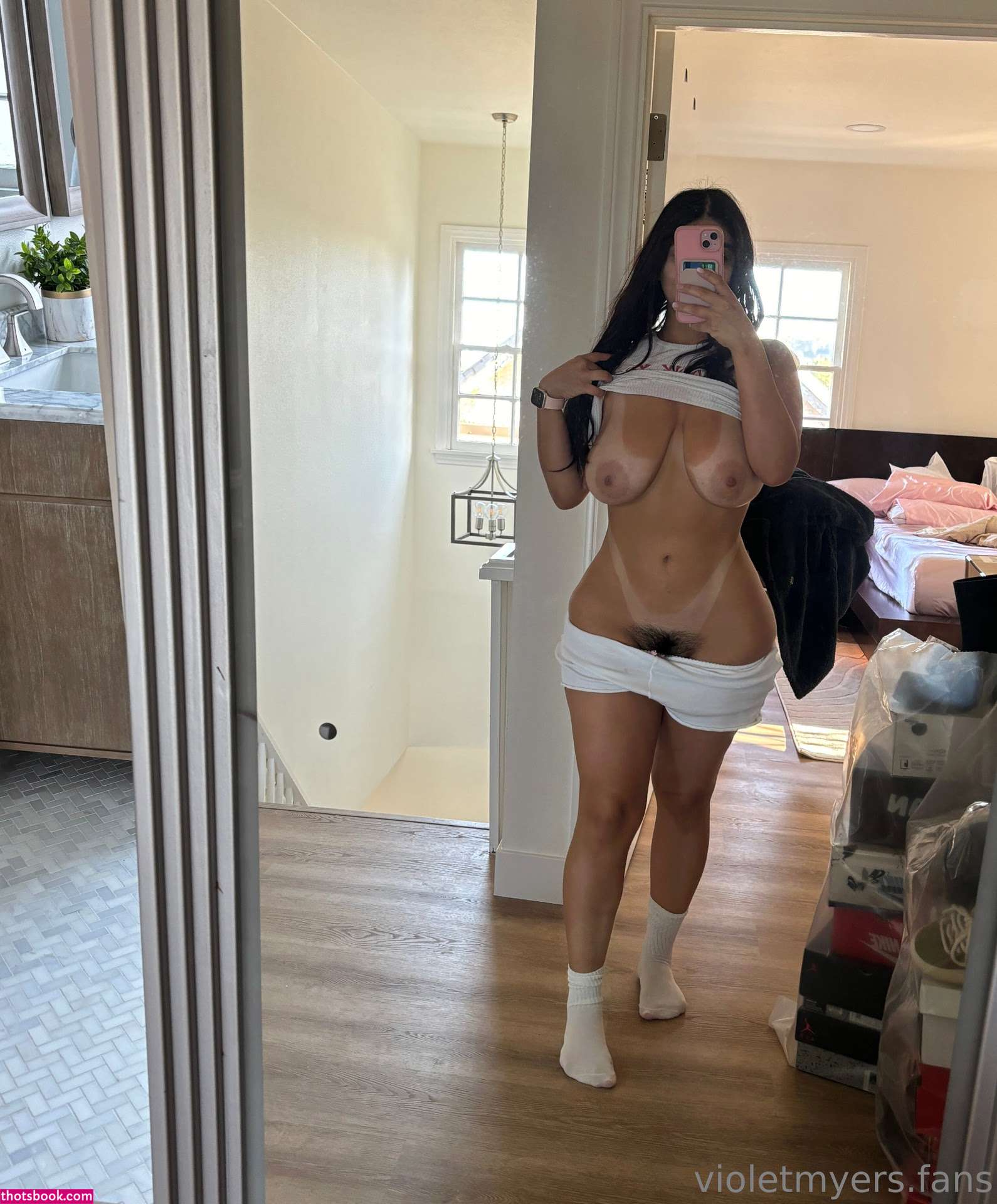 Violet Myers Photo #393