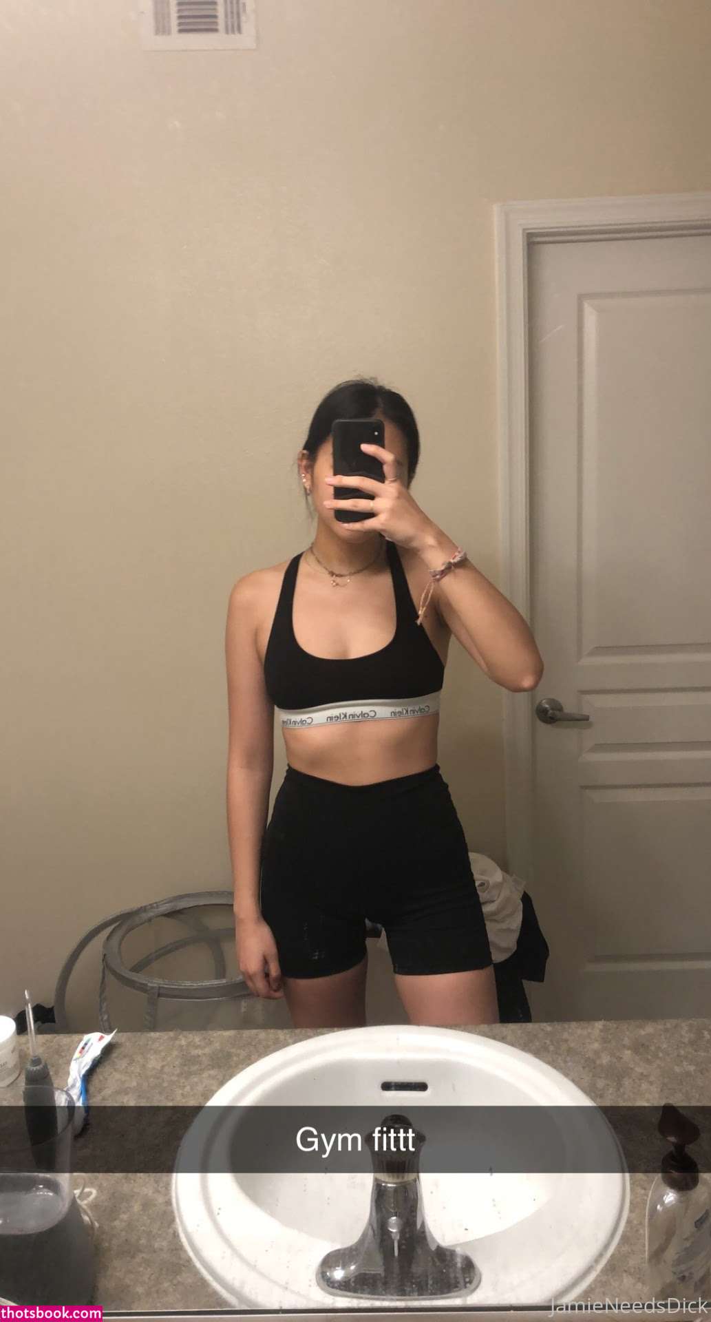 Jamieneedsdick Photo #11