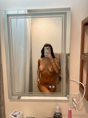 Katie Murch Photo #399