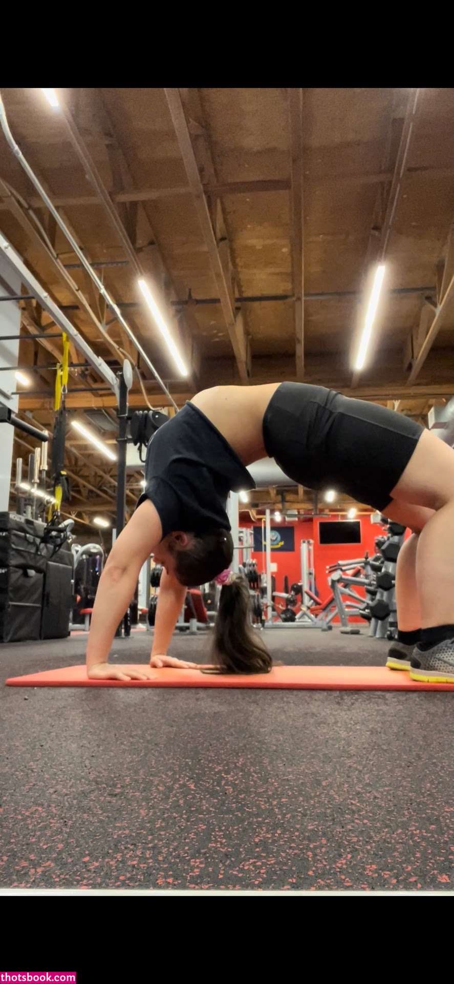 Sadi the Blind Lady Photo #4