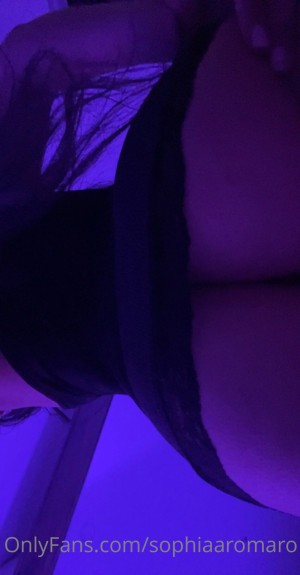 Sophia Romaro Photo #7