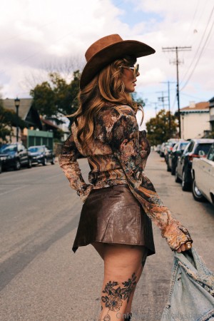 Alysha Nett Photo #117