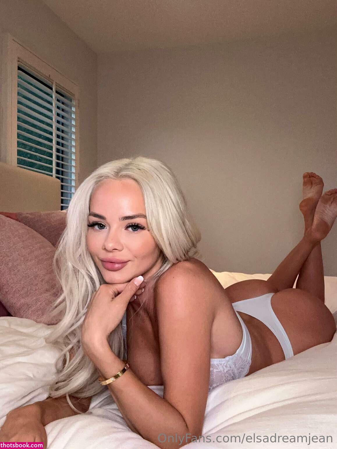 Elsa Jean Photo #470