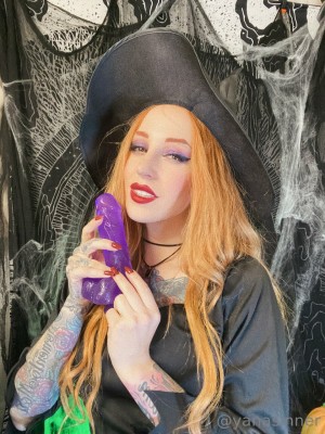 Yanasinner Photo #215