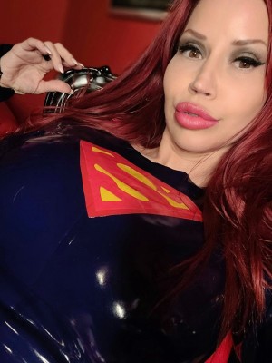 Bianca Beauchamp Photo #13