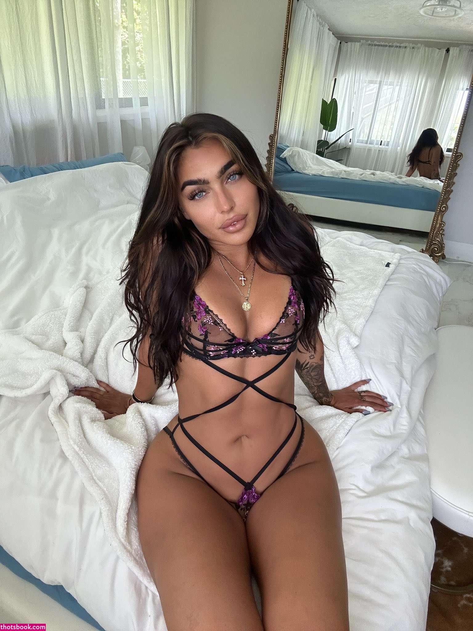 Emily Rinaudo Photo #239