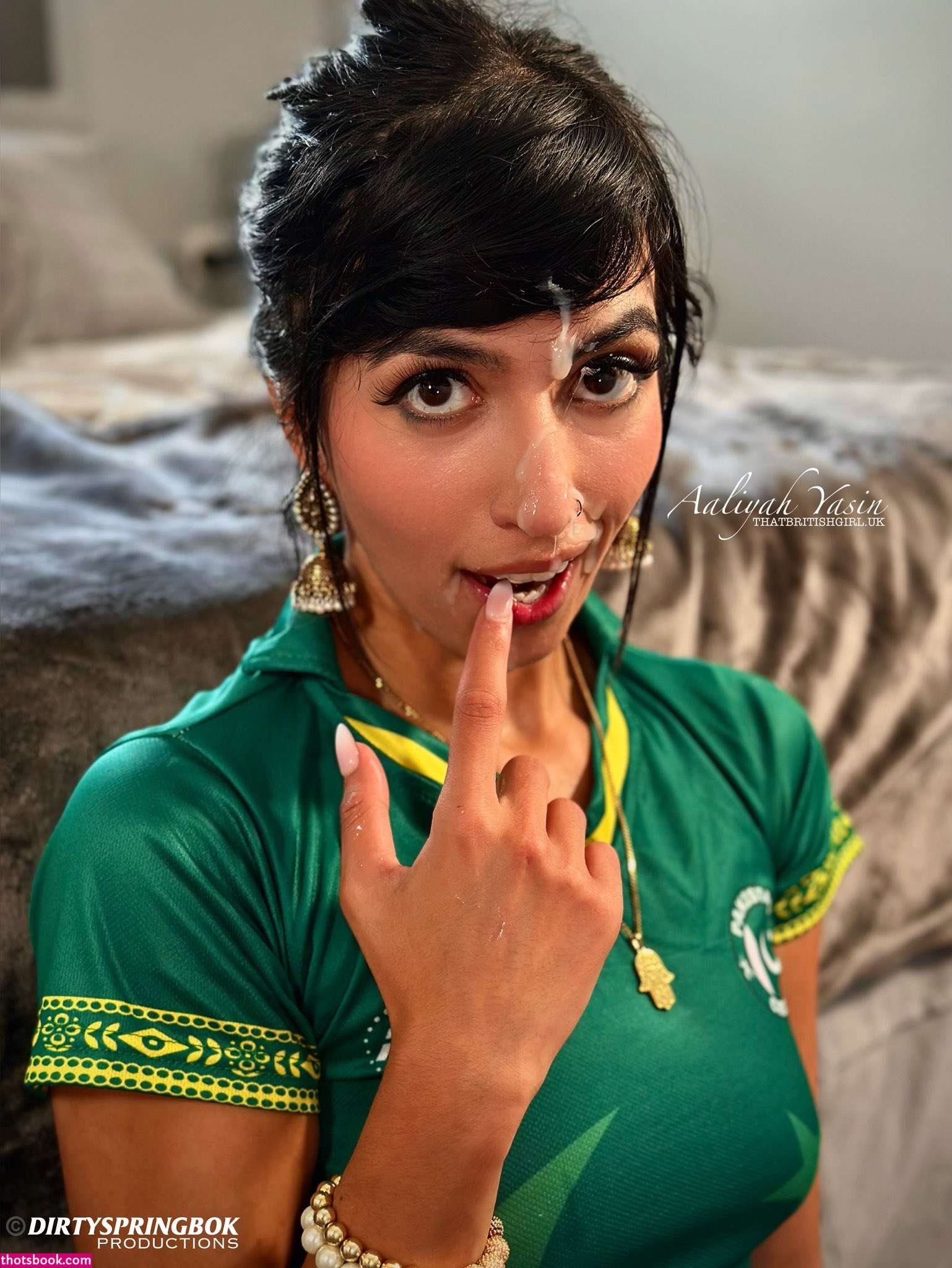 thatbritishgirl Photo #38