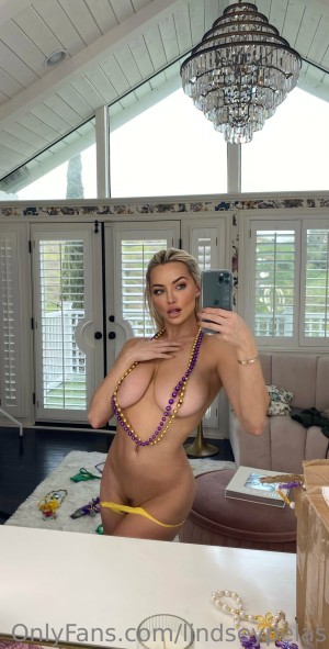 Lindsey Pelas Photo #921