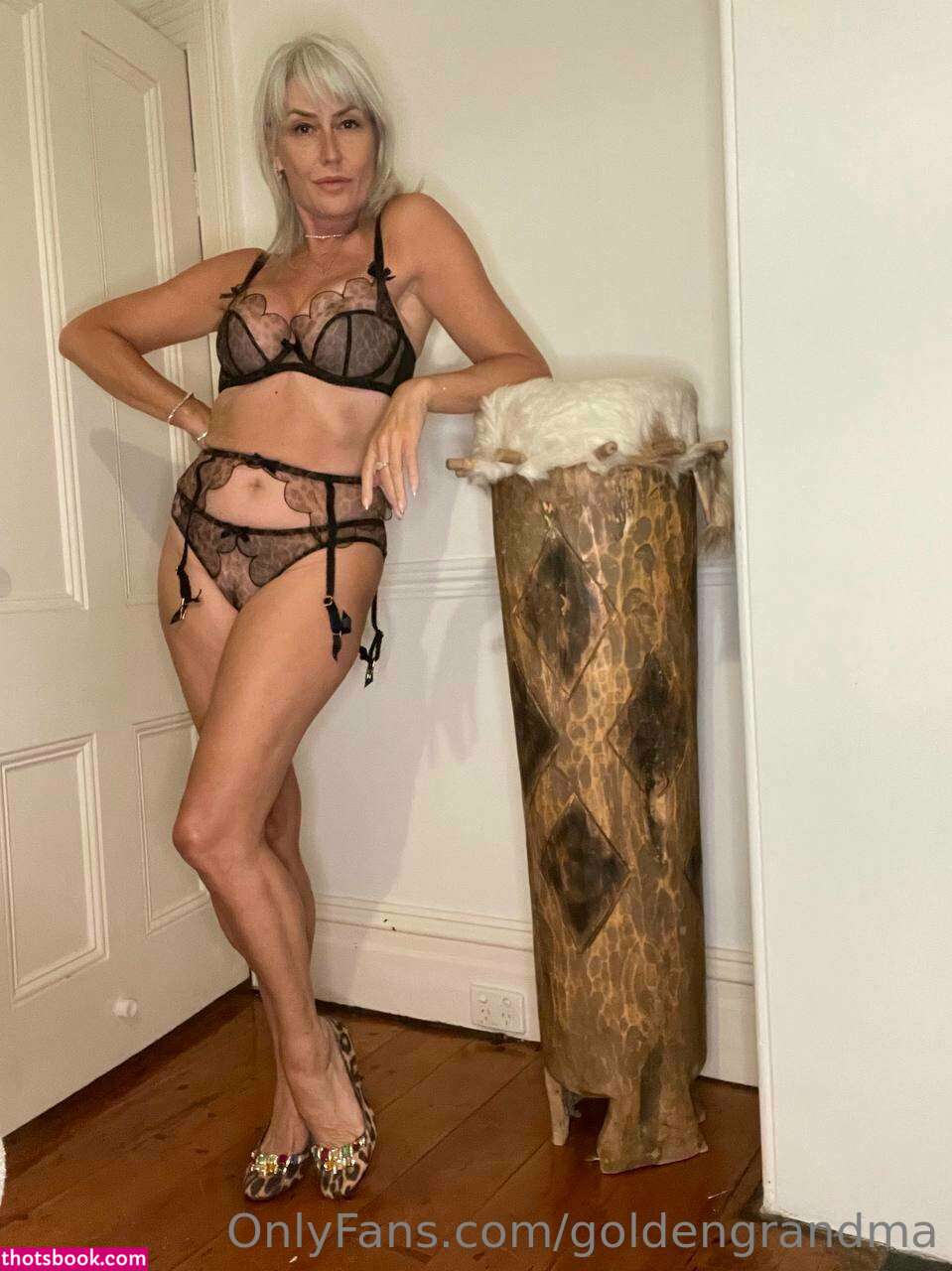 Sexting Grandma Photo #54