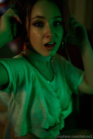 Fallcosplay Photo #386