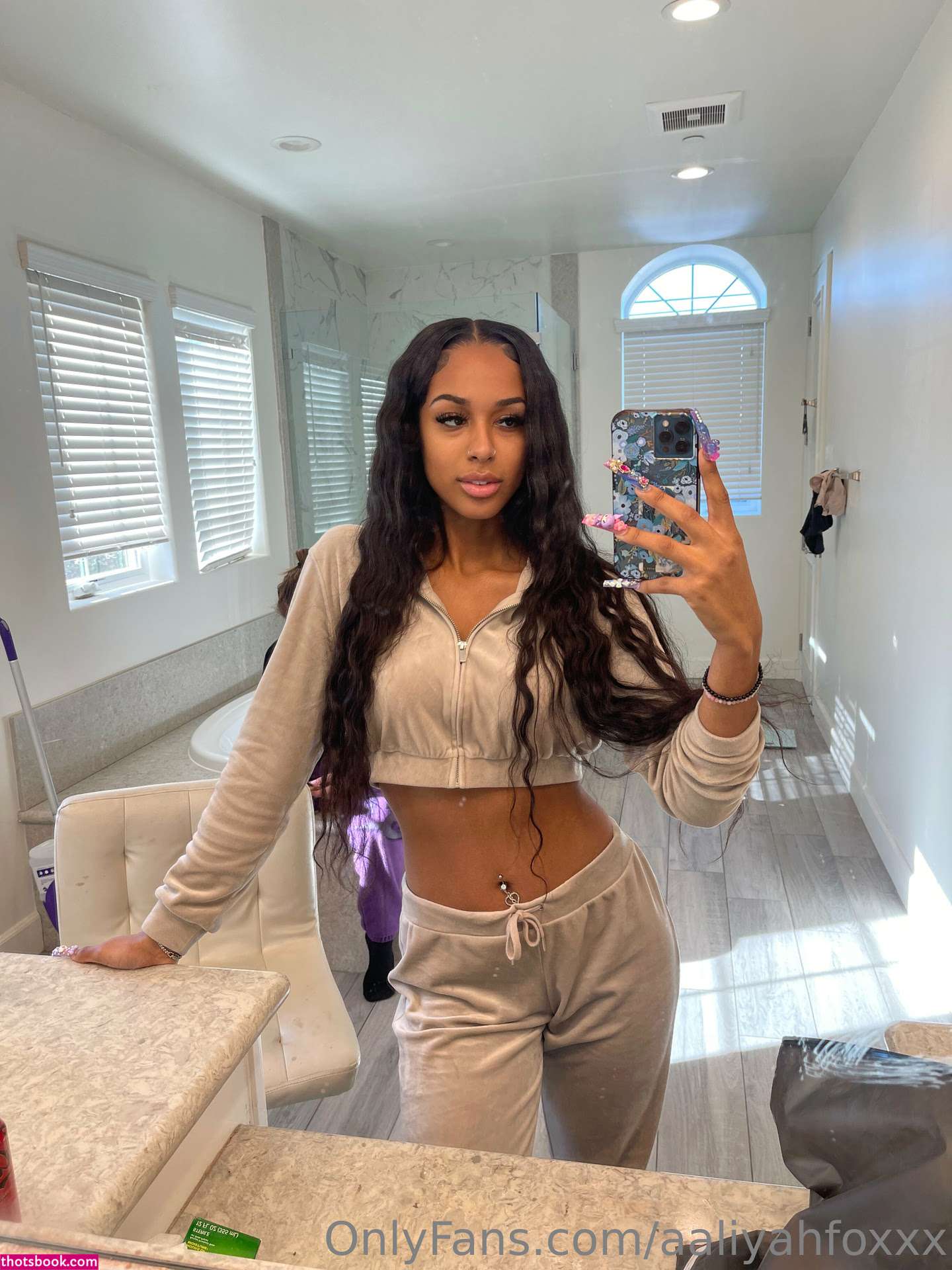 Aaliyah Foxxx Photo #29