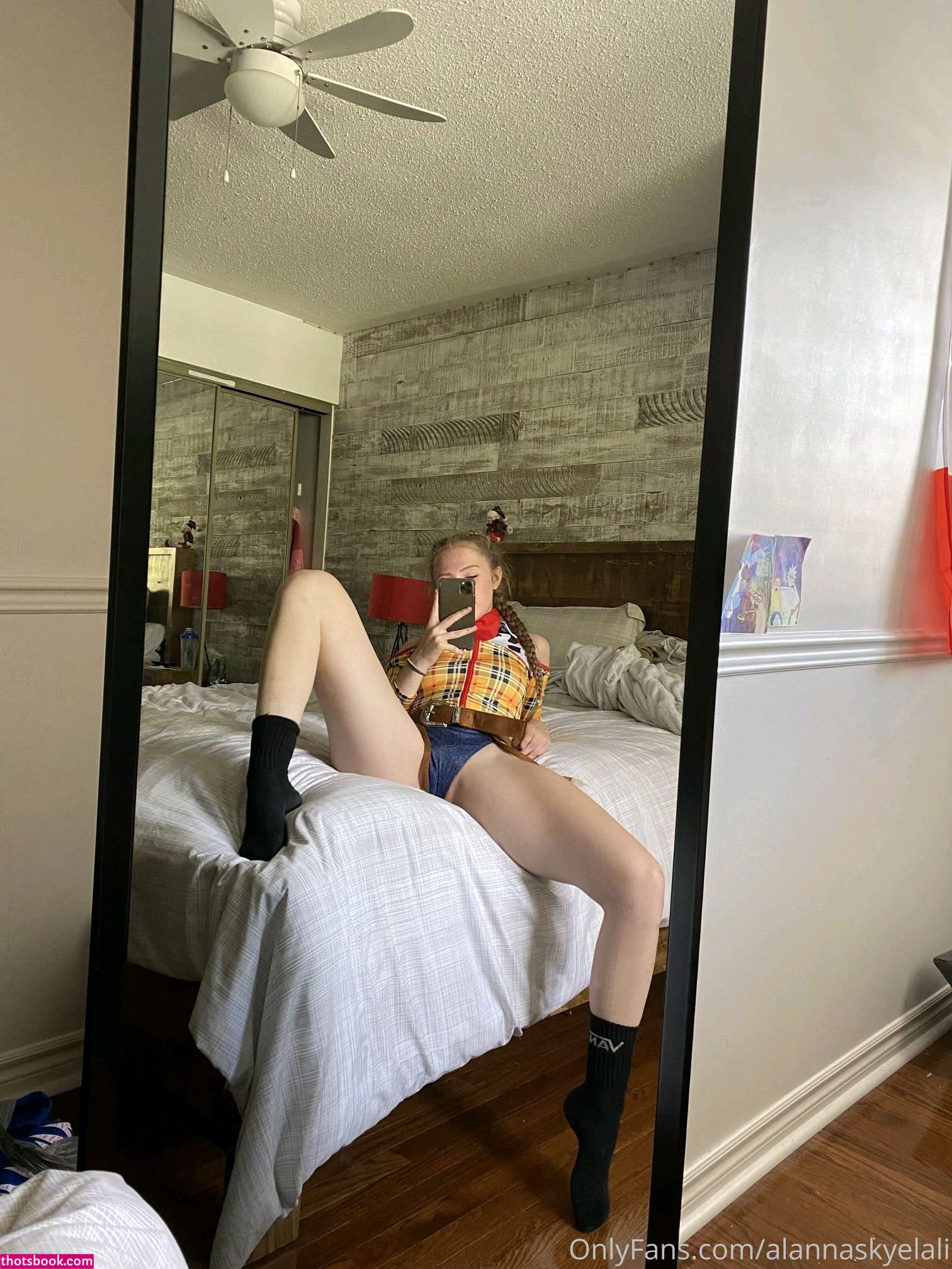 Alanna Laliberte Photo #24