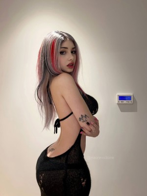 Nacre Victoire Photo #82