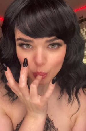 Huntrsswizard Photo #44