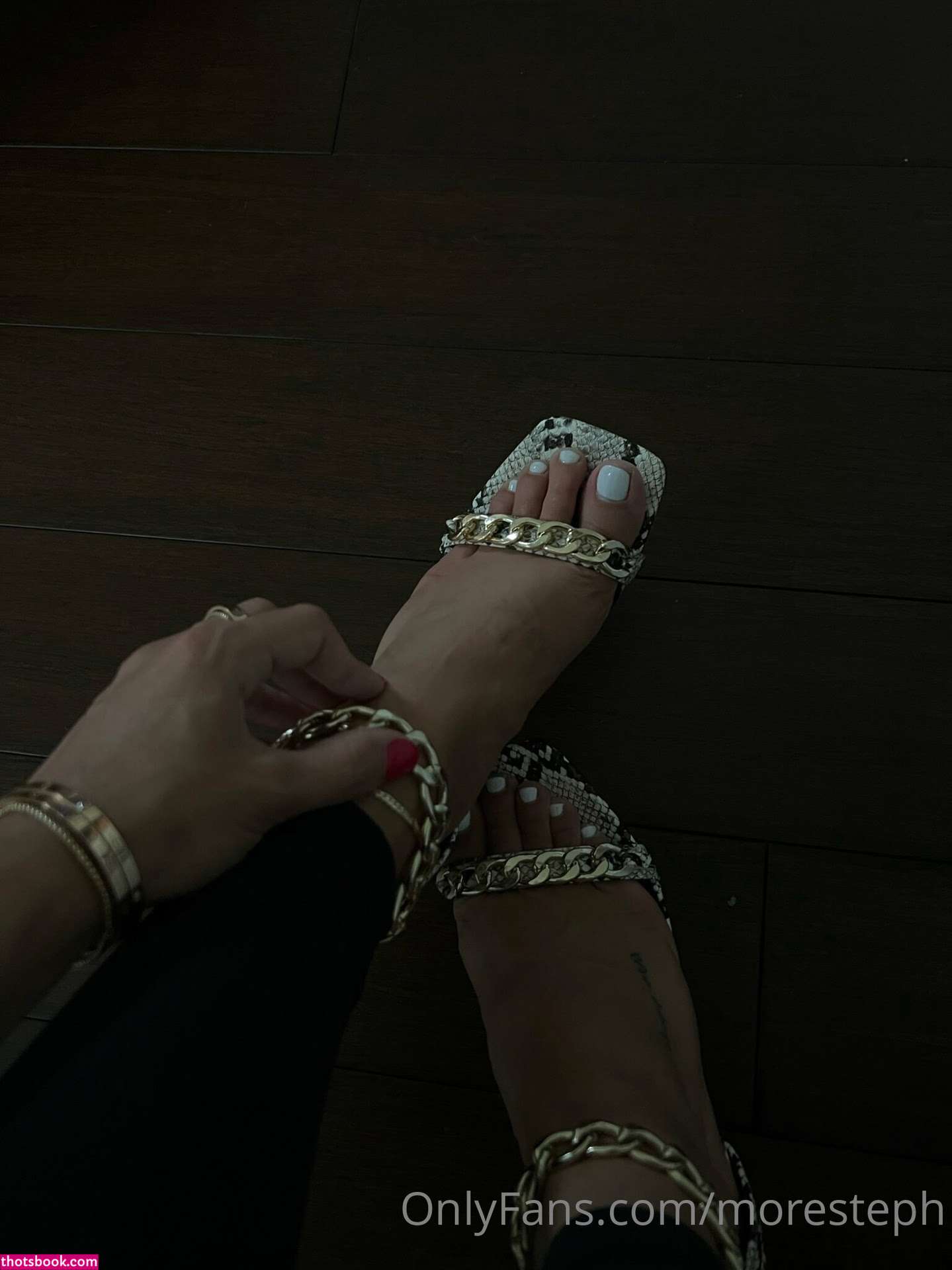 Stephanie Pappas Photo #126