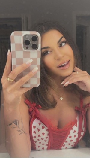 Stephanie Pappas Photo #183