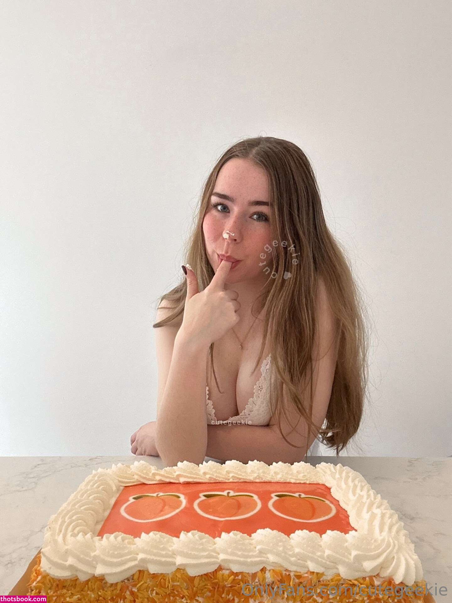 Cutegeekie Photo #528