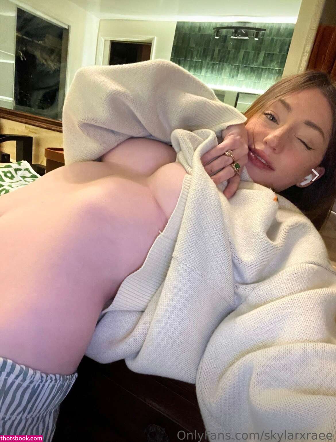 Lacy Lotus Photo #136