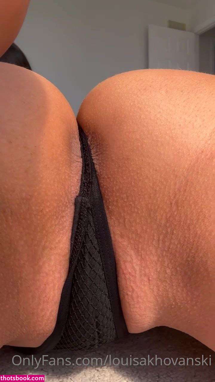 Louisa Khovanski Photo #438