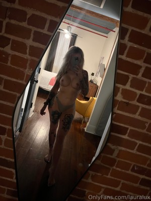 Laura Lux Photo #199