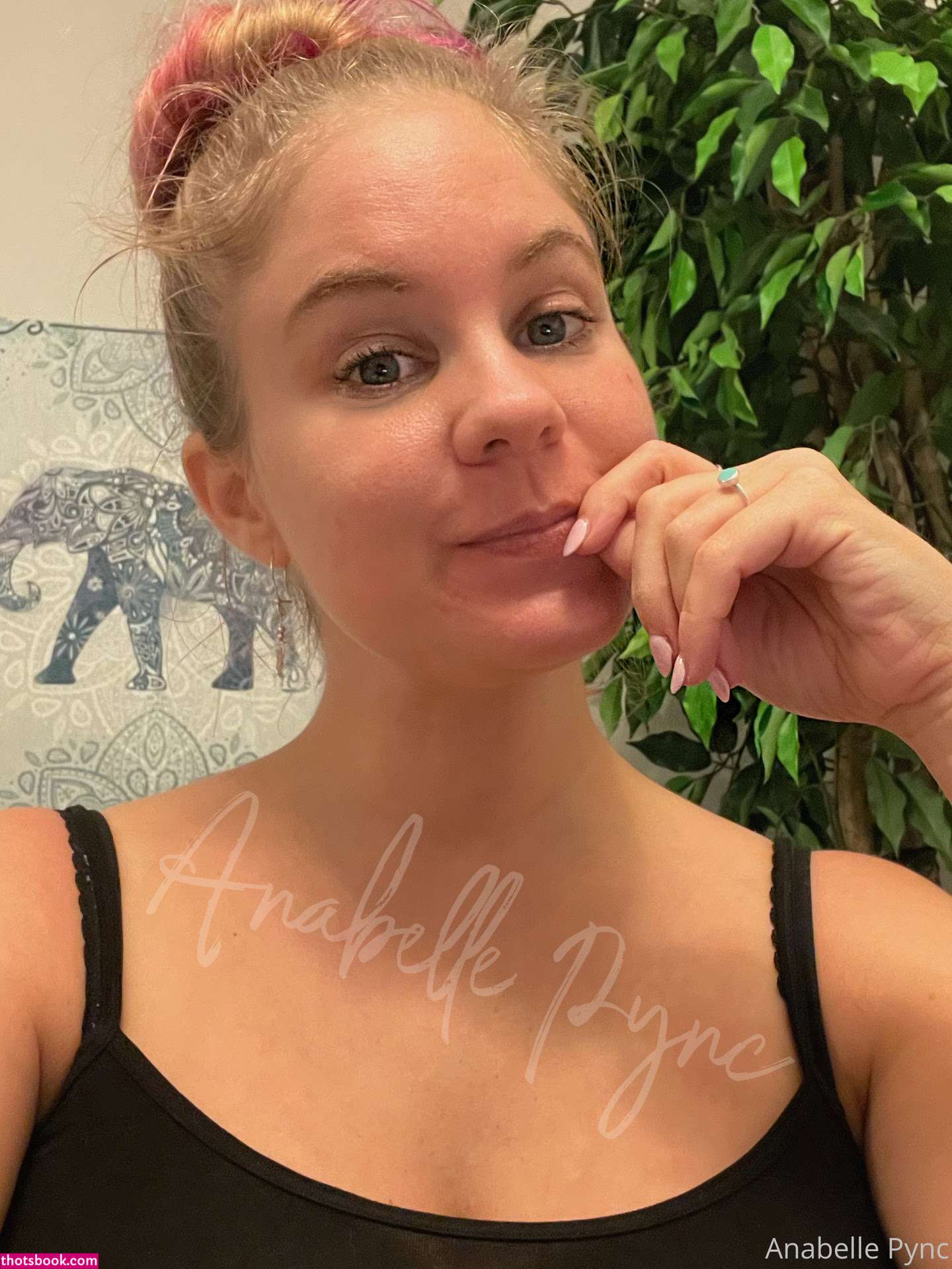 Anabelle Pync Photo #106